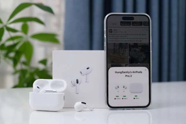 Leftovers Apple Air pods Pro 2 Design in California With MagSafe Charging Case | Lot Imported From Vietnam