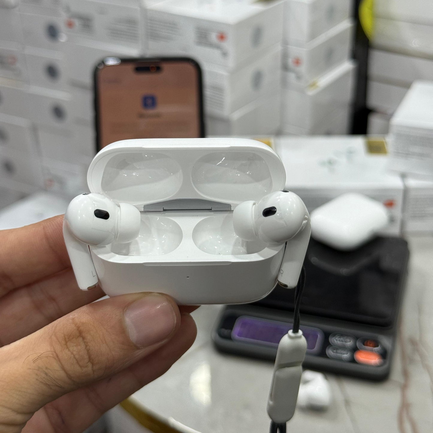 AirPods Pro 2 Vietnam Edition – ANC and Wireless Charging Case