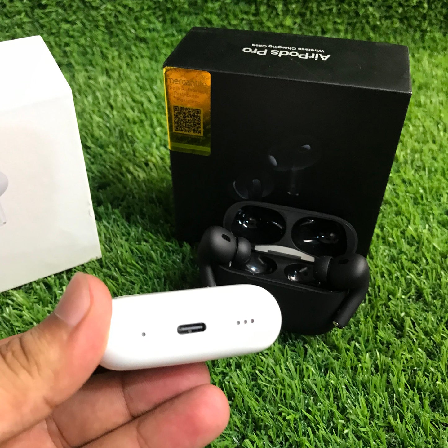 Made in USA AirPods Pro (2nd generation) with MagSafe Charging Case (USB‑C) With Active Noise Cancelling Latest Generation