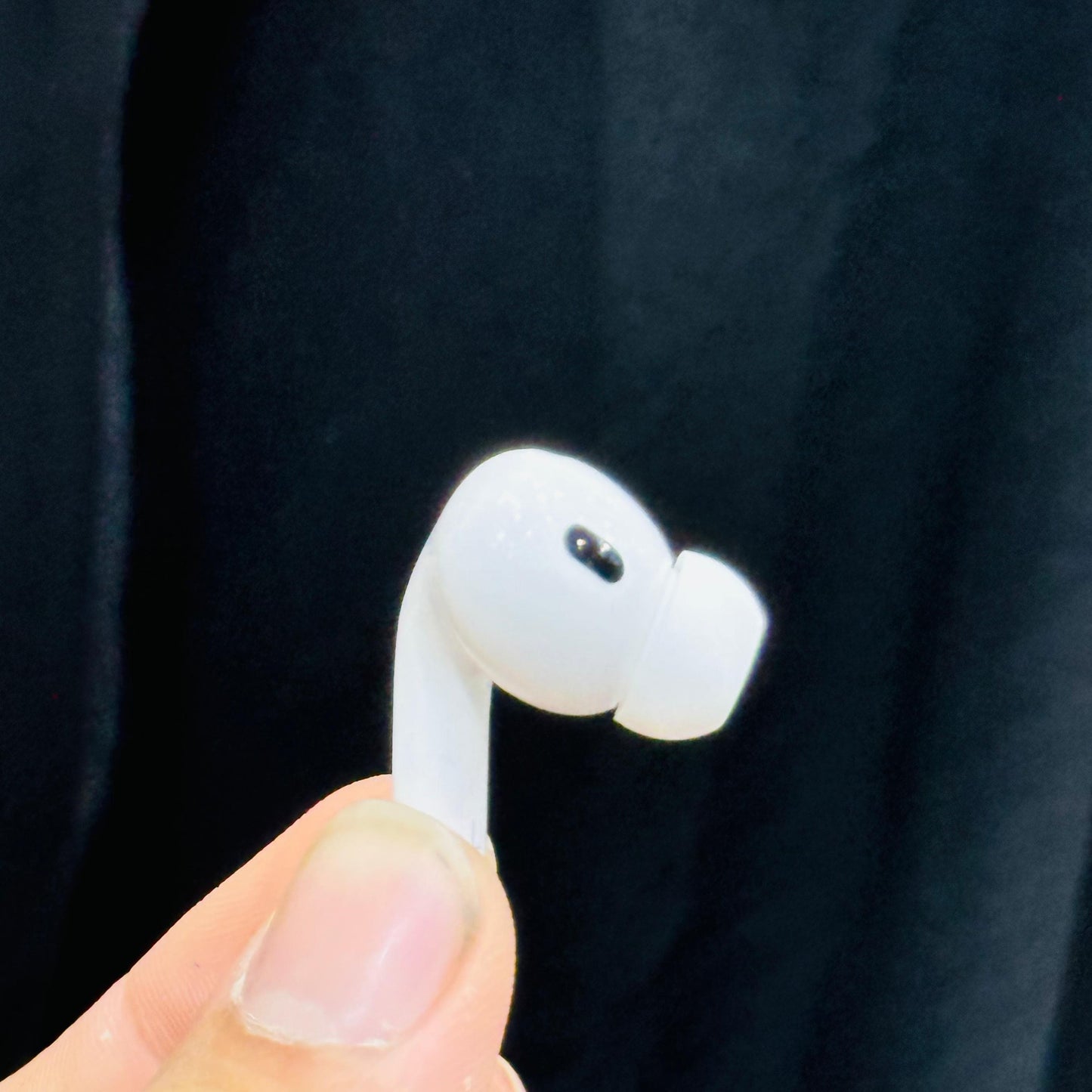 100% Original Refurbished Apple Airpods Pro 2nd Generation MagSafe Wireless Charging Case Apple Authorized